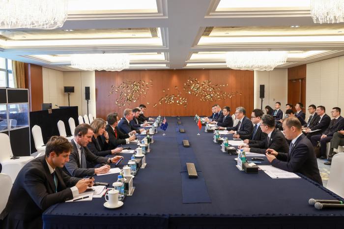 新西兰贸易部长麦克莱会谈2.jpg
